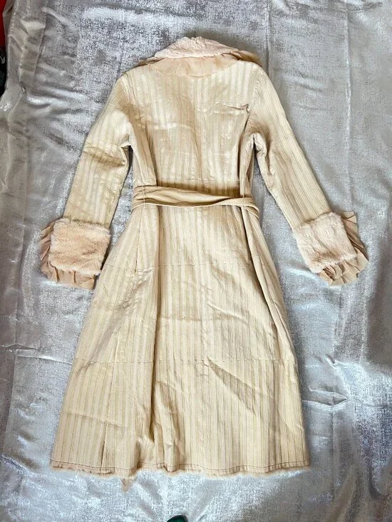 Bebe cream Silk  coat with leather belt - Picture 4 of 7